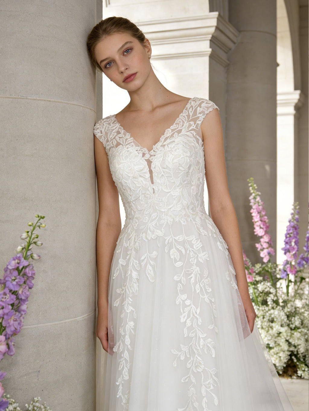 sleeveless V-neck lace sheath wedding dress with court train - image 3