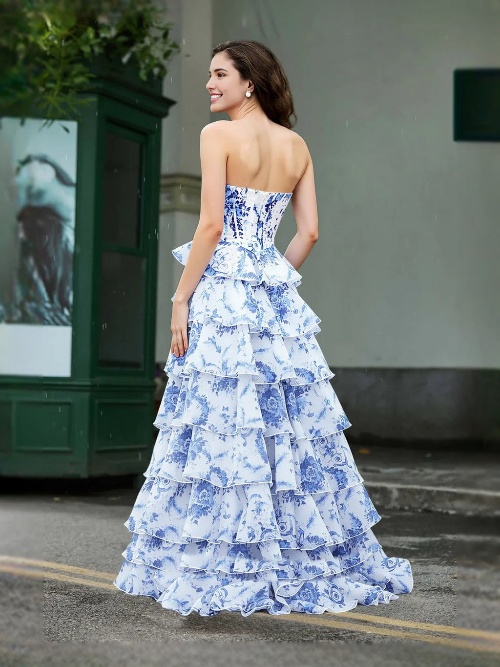 As Picture Corset Tiered Floral Ruffled Sweetheart A-Line Maxi Chiffon Prom Dress for Special Occasion