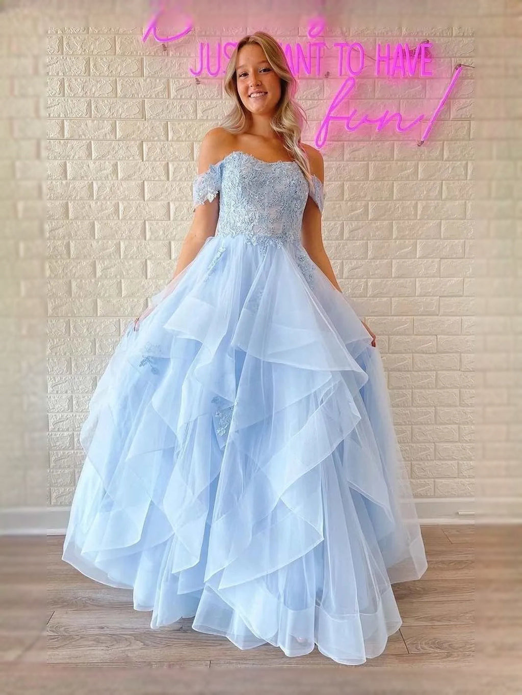 Sky Blue Ruched Draped Floral Ruffled Backless Sweetheart A-Line Maxi Tulle Prom Dress for Winter Formal