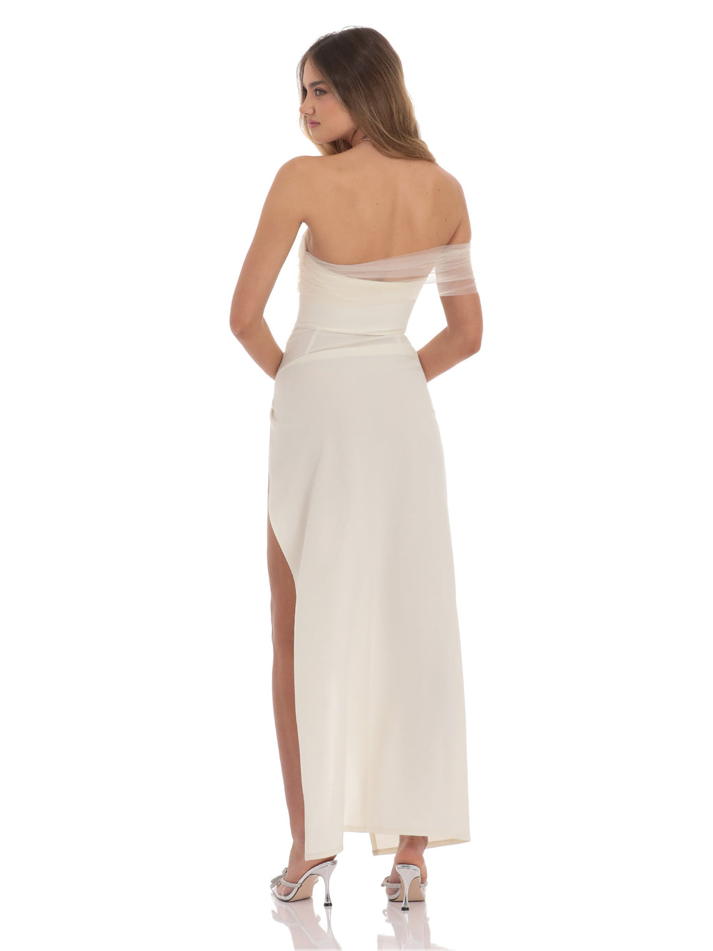 Off Shoulder A-Line Maxi Mesh Bridesmaid Dress for Wedding Ceremony