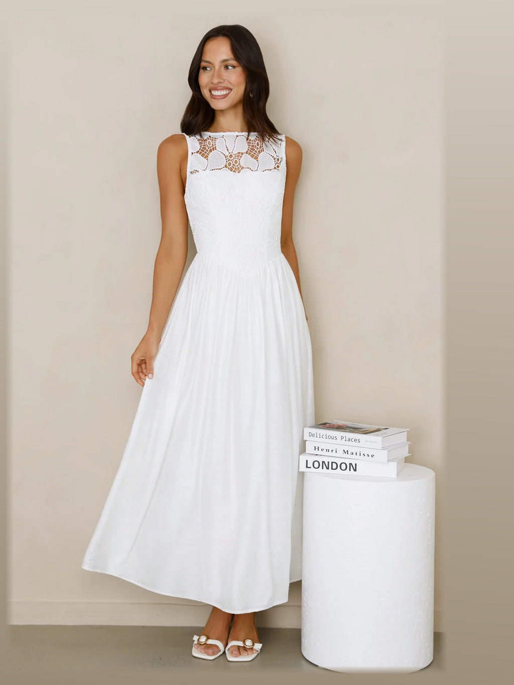 White A-Line Maxi Structured Woven Fabric Formal Dress for Wedding Dinner